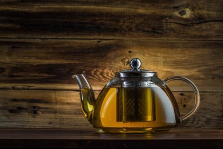 Organic Lemongrass Tea - Brewed In The Sun Or Not.  Steep For About 1/2 Day.